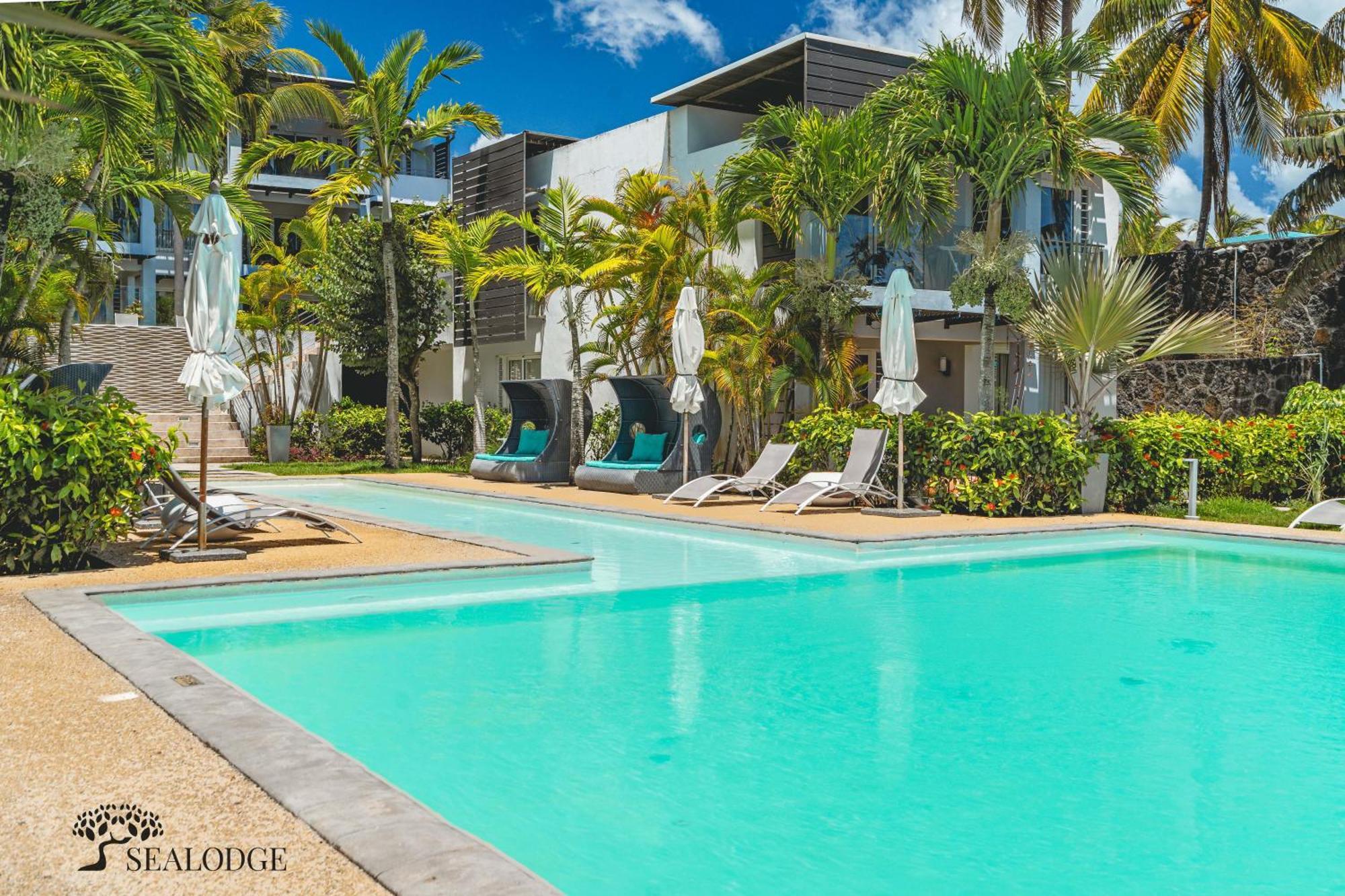 Kanope Bay - Holiday Beachfront Apartments Pointe aux Biches Dış mekan fotoğraf