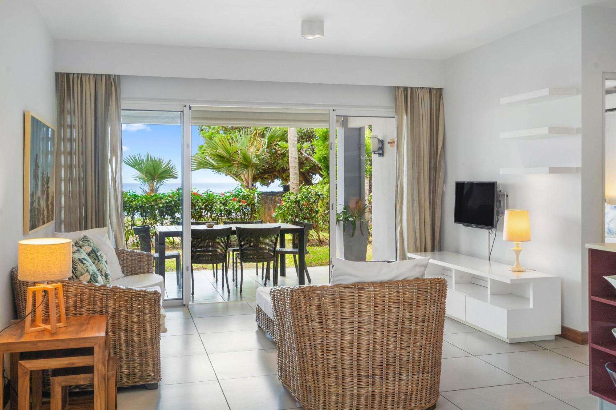 Kanope Bay - Holiday Beachfront Apartments Pointe aux Biches Dış mekan fotoğraf